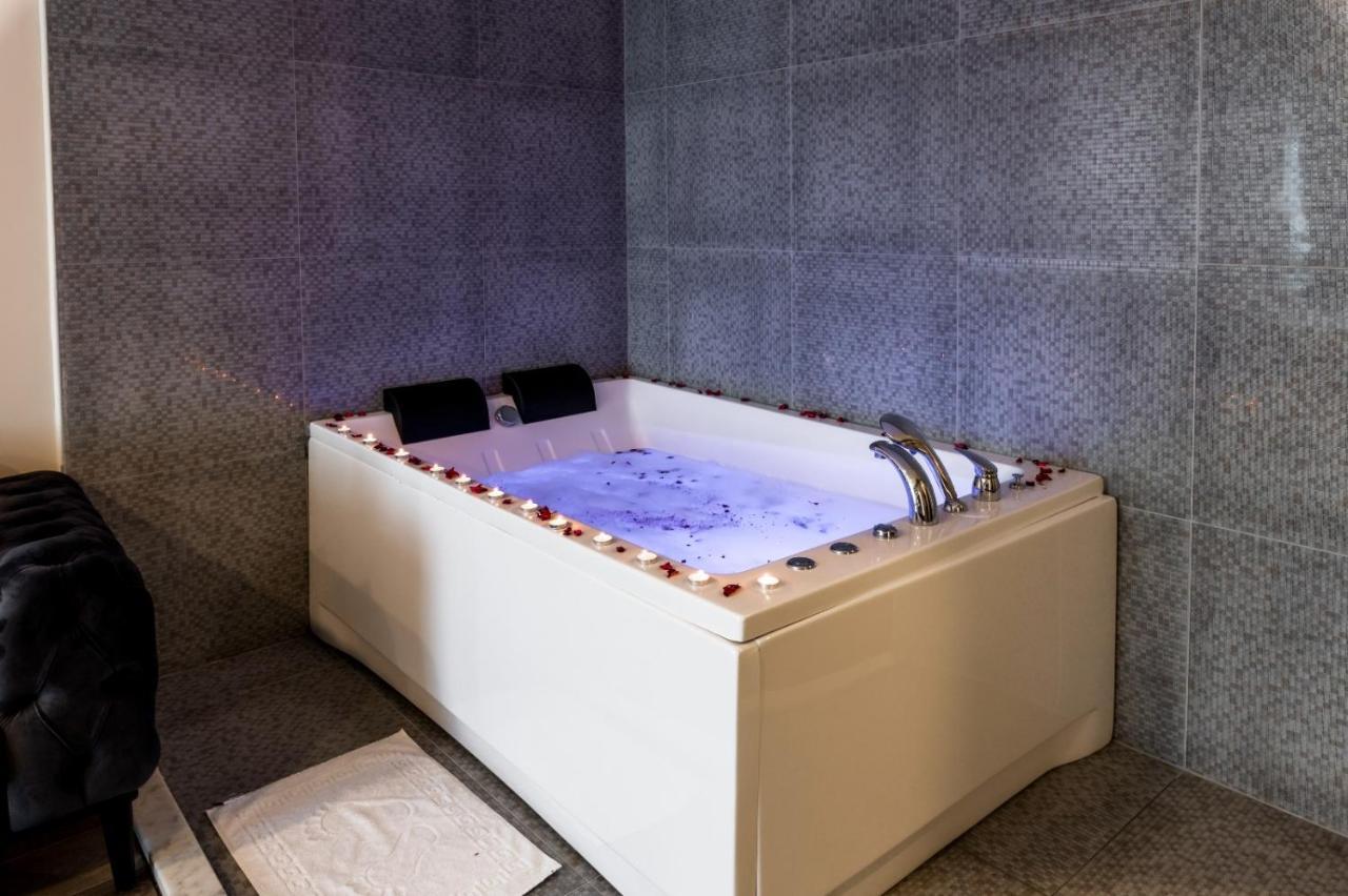 איסטמבול Arena Luxury Suites Hotel מראה חיצוני תמונה